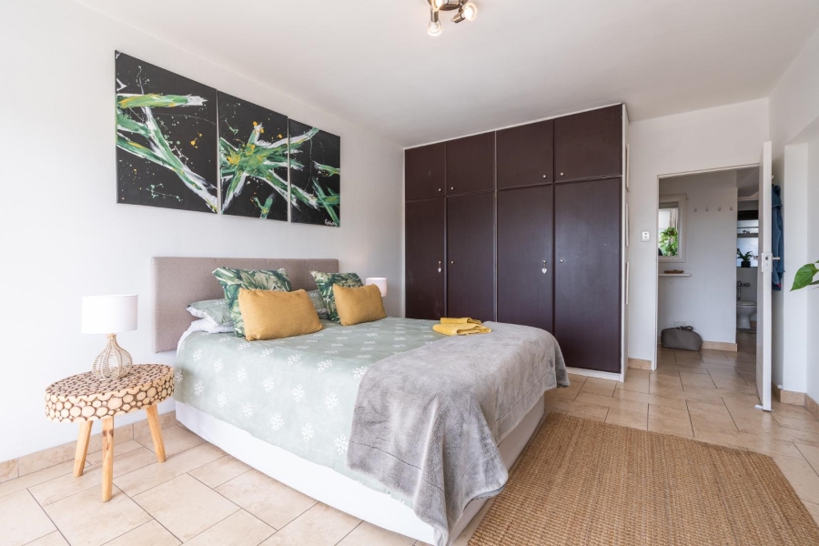2 Bedroom Property for Sale in Green Point Western Cape